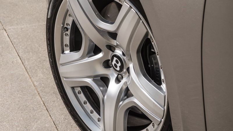 Illustration for article titled 2014 Bentley Flying Spur: The Jalopnik Review